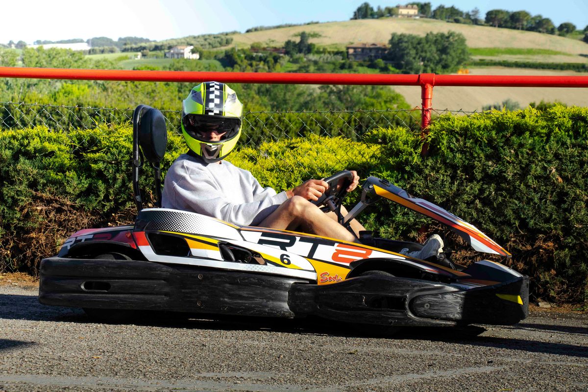 Kart Sodi RT8 con motore Honda 270cc schierati ai box